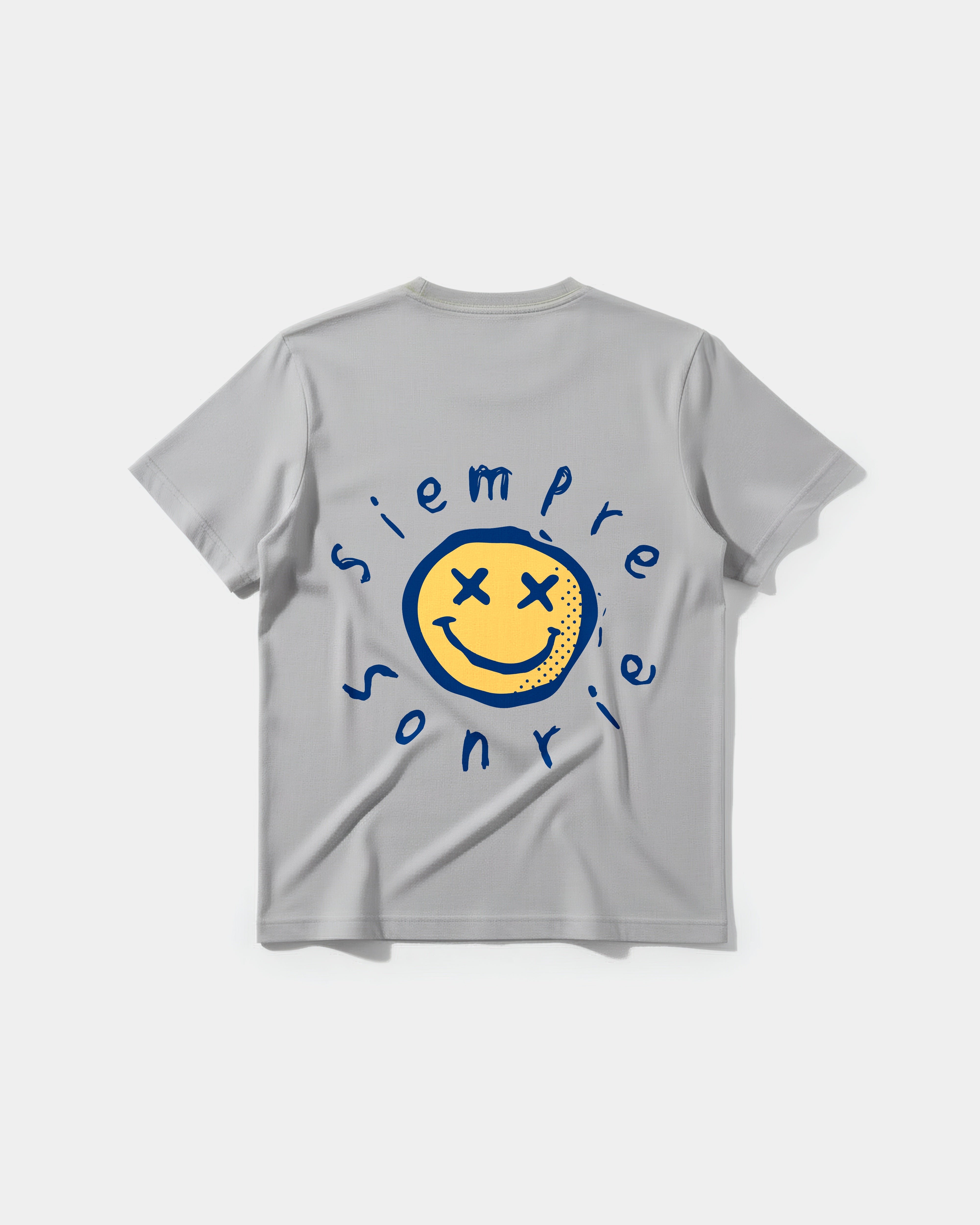 Camiseta Siempre Sonrie Pocket Front Regular Basic Gris