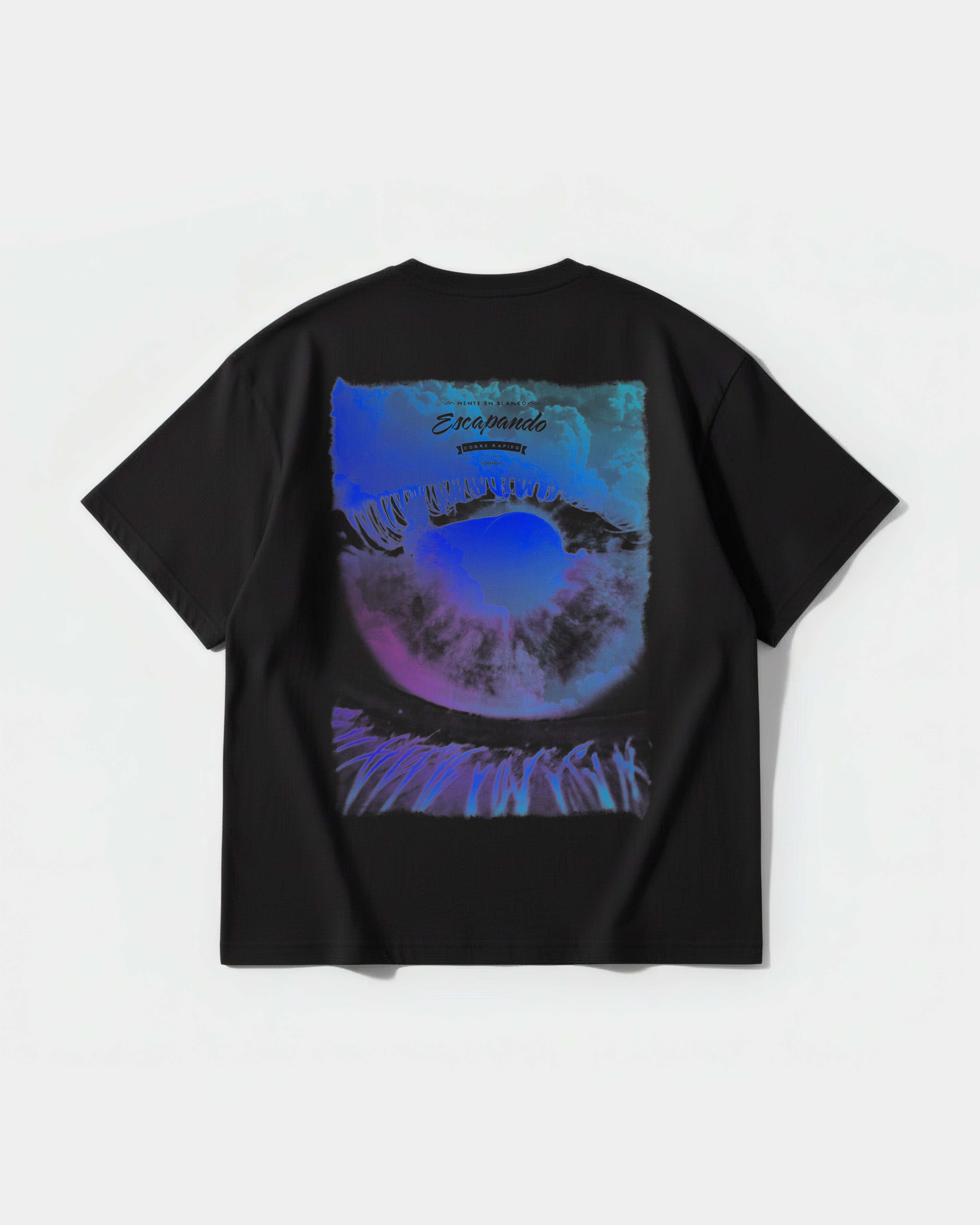 Camiseta Escapando Big Back Oversize Basic Negro
