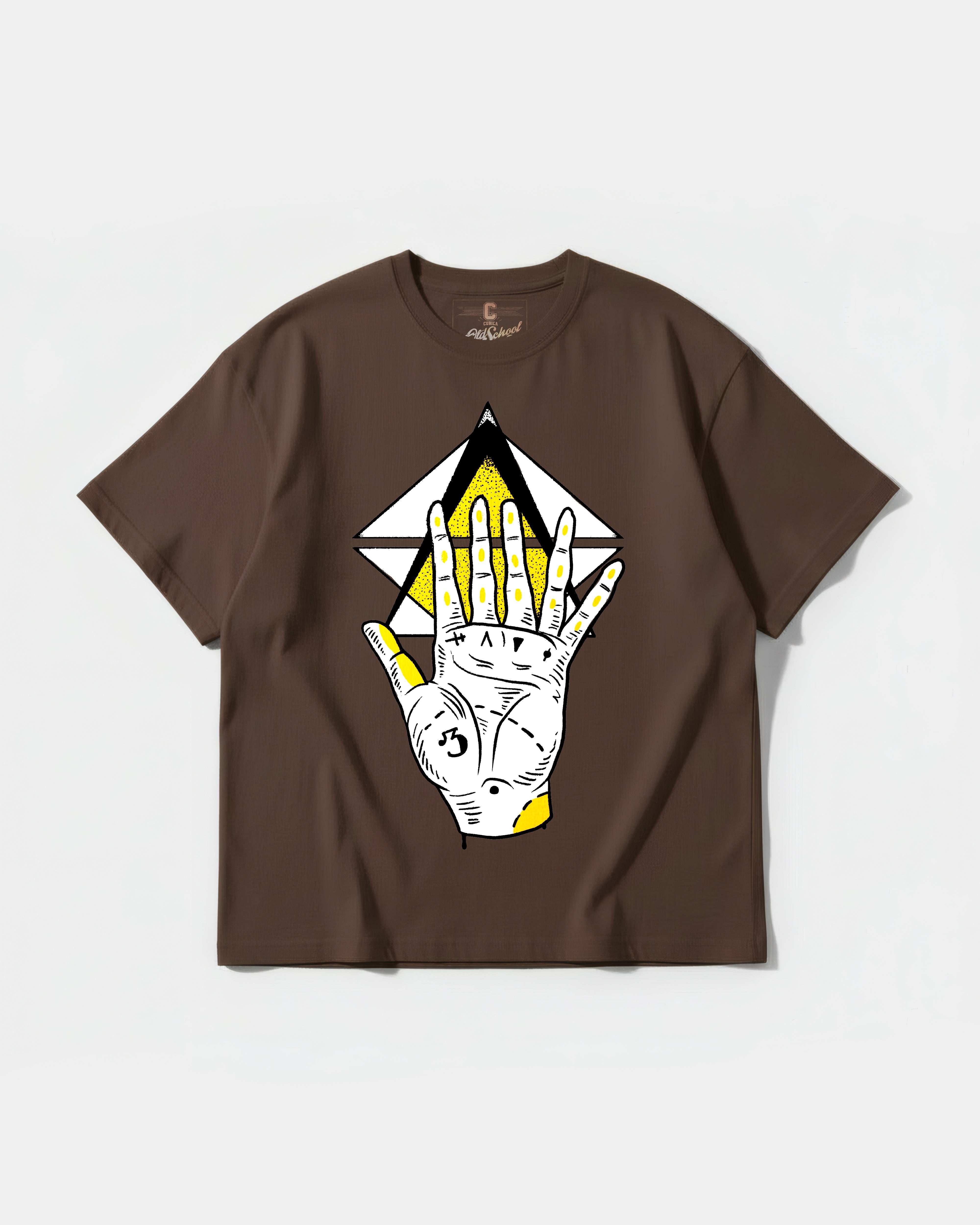 Camiseta Iluminati Hand Big Front Oversize Basic Marron