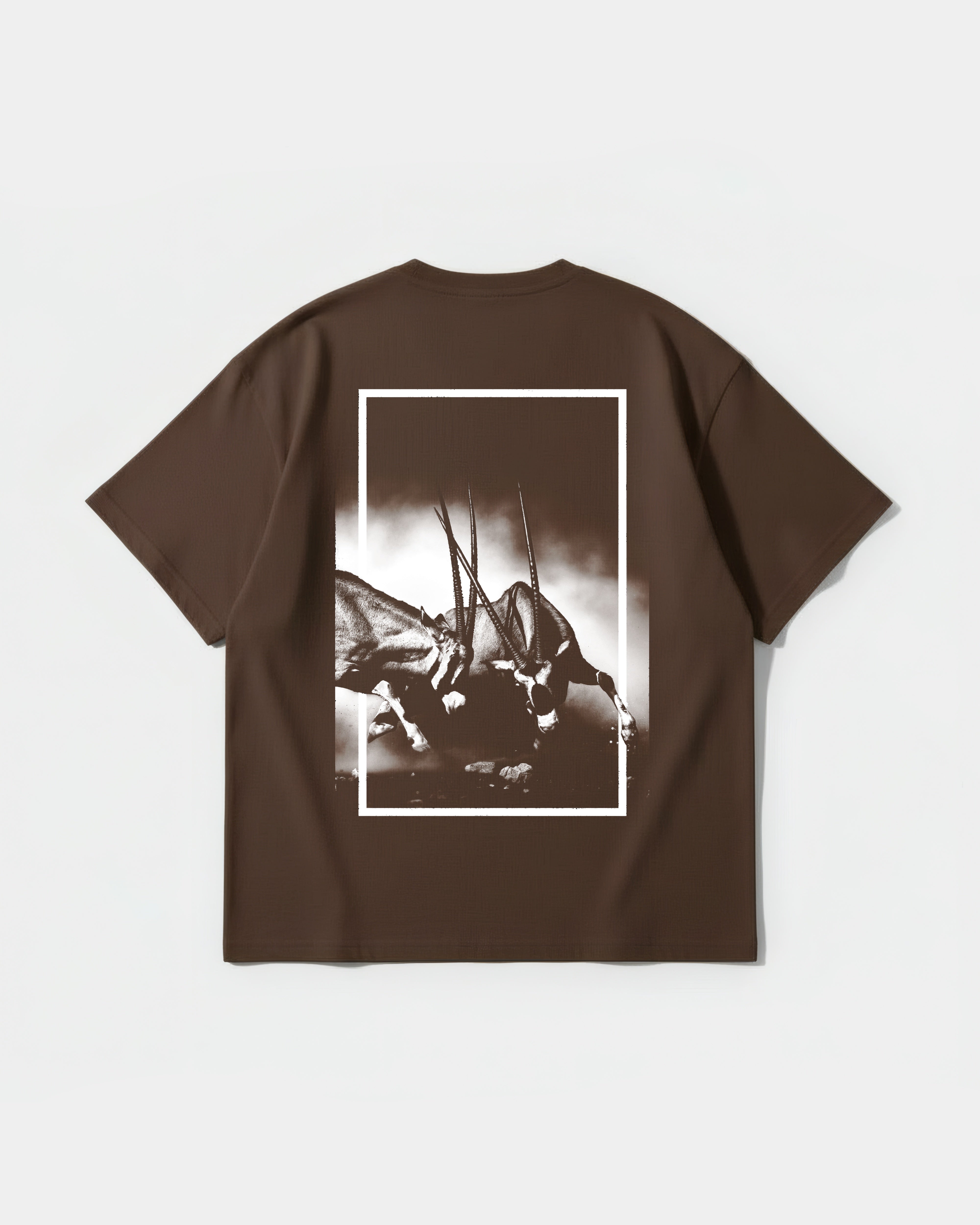 Camiseta Physical Strength Big Back Oversize Basic Marron