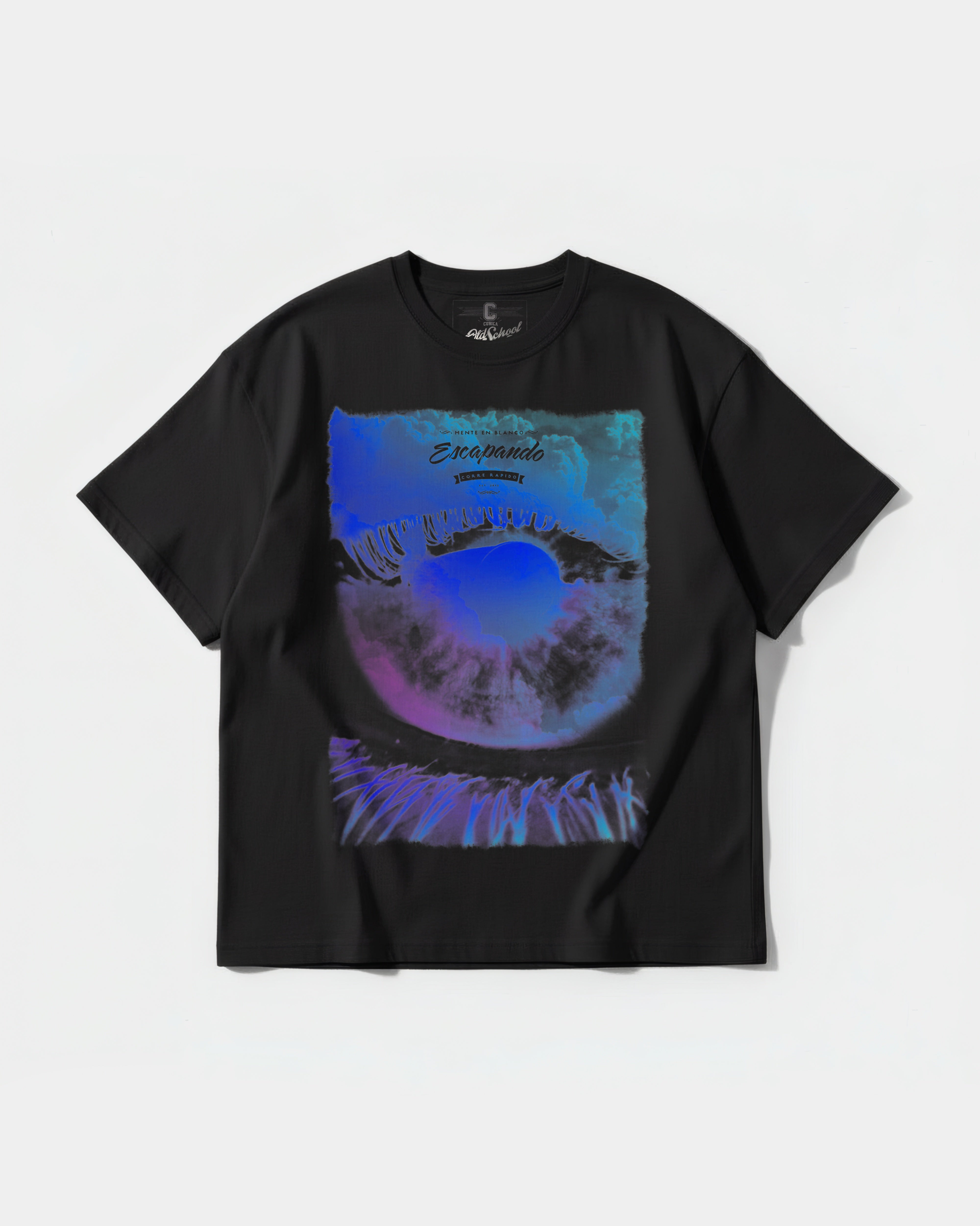 Camiseta Escapando Big Front Oversize Basic Negro