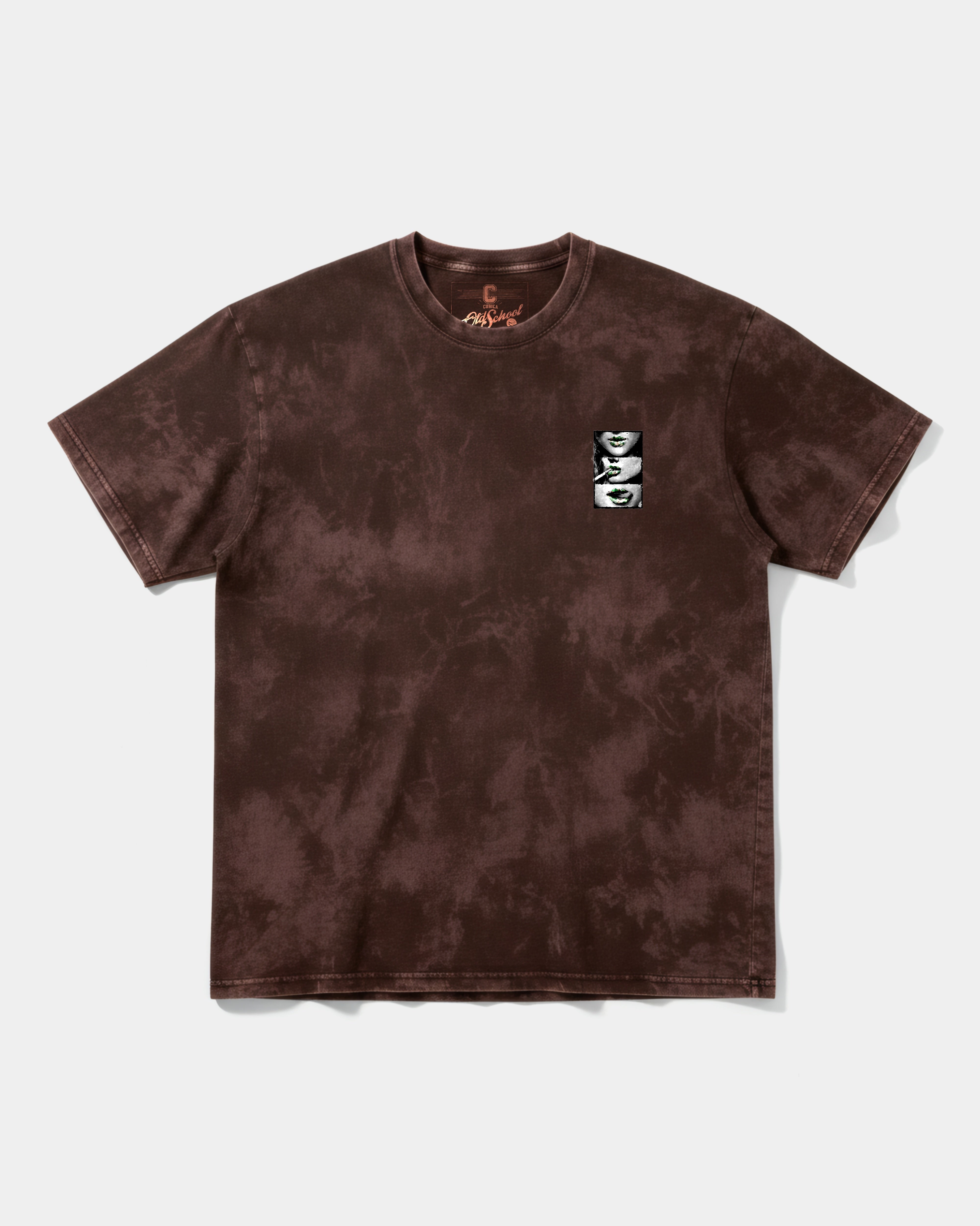 Camiseta Green Kisses Pocket Front Oversize Acid Marron