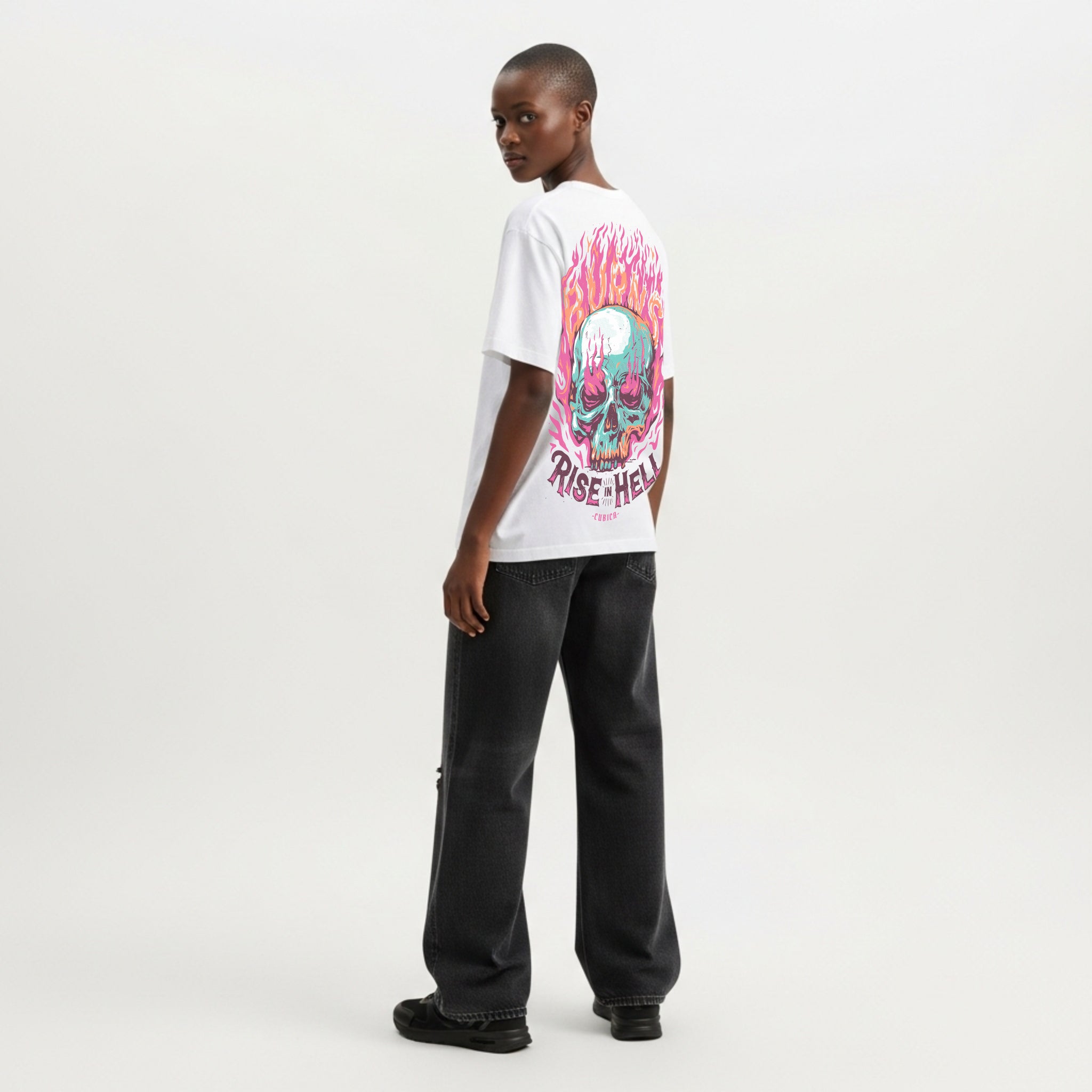 Camiseta Cubica Rise In Hell Skull