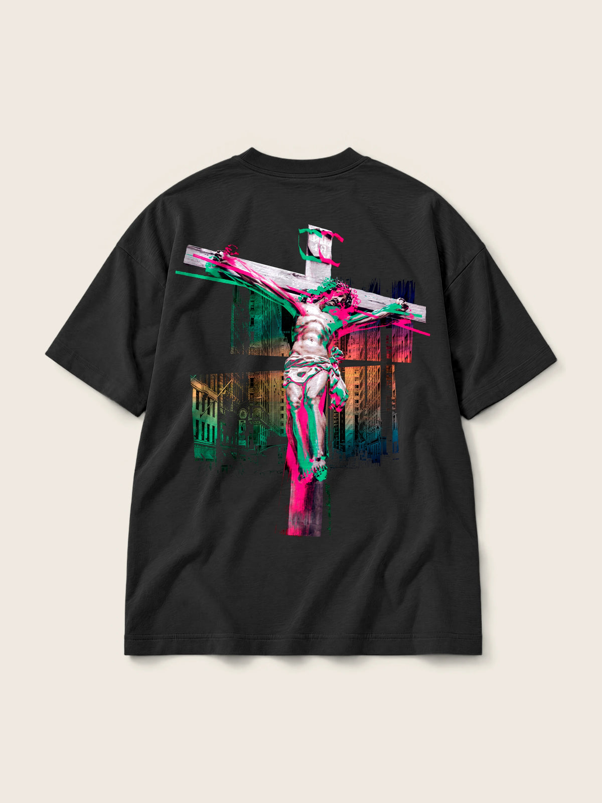 Cristo · Camiseta Semi Oversize 310g — Imagen del producto 3