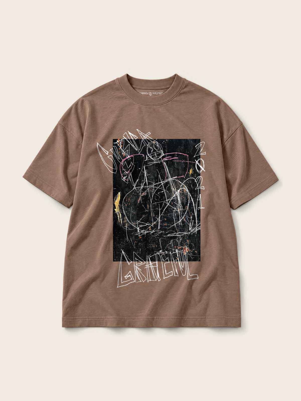 Cubica Grateful · Camiseta Semi Oversize 310g, chocolate, estampado frente, vista frontal
