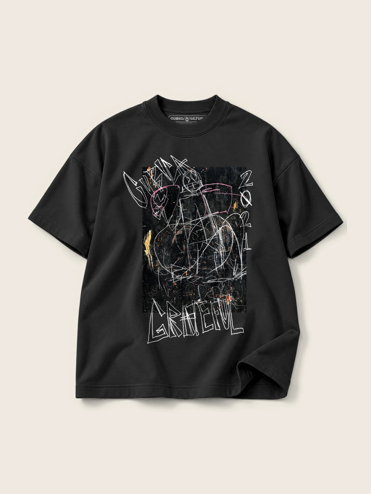 Cubica Grateful · Camiseta Semi Oversize con Cortes 410g Negro, negro, estampado frente, vista frontal