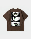Camiseta Green Kisses Big Back Oversize Basic Marron
