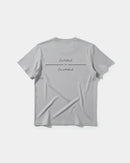 Camiseta Piensa Mas Big Back Regular Basic Gris