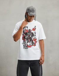 Modelo mide 1,82m y usa talla L