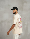 Modelo mide 1,78m y usa talla L