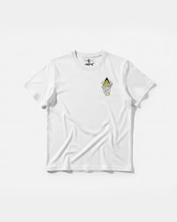 Camiseta Iluminati Hand Pocket Front Regular Basic Blanco