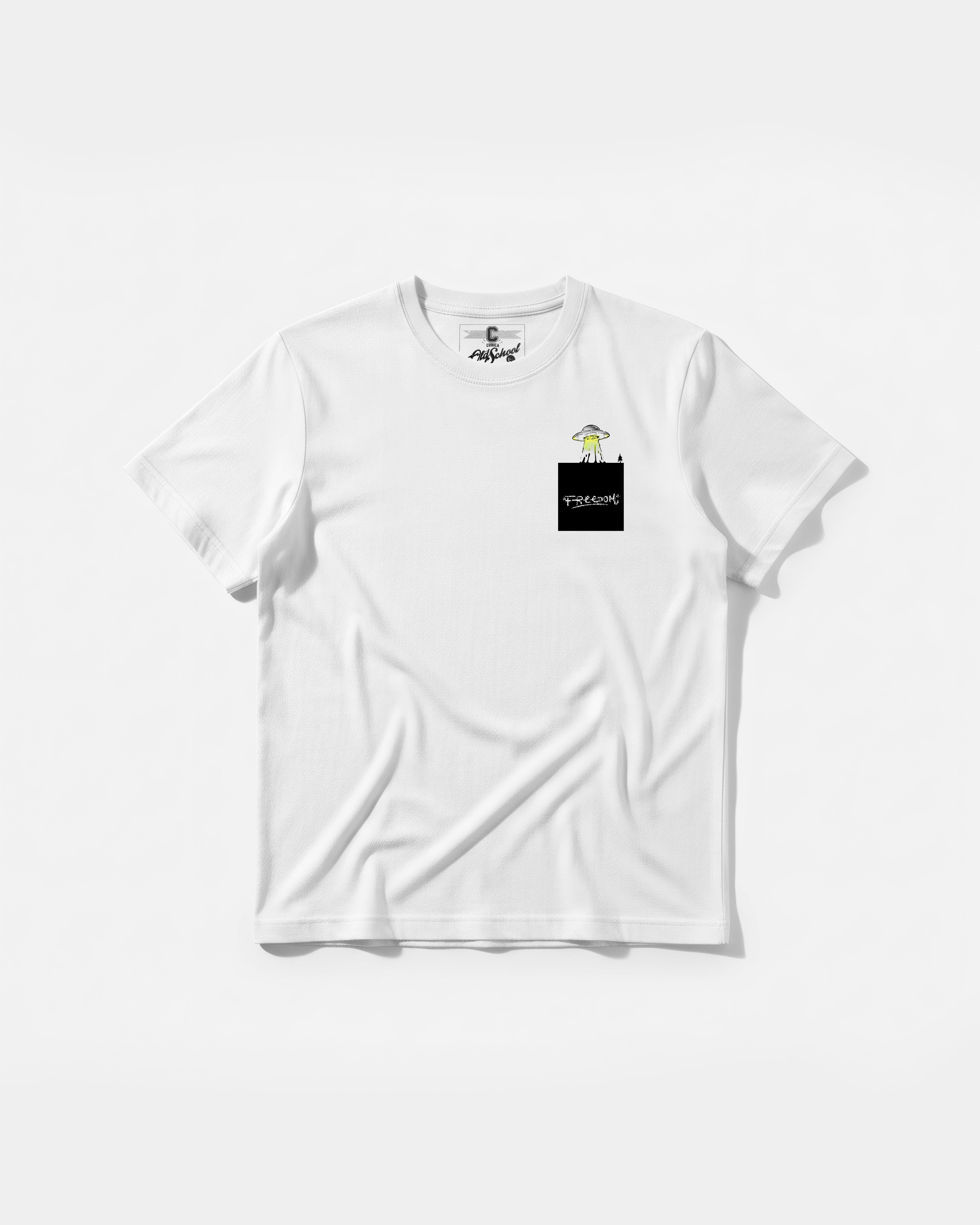 Camiseta Freedom Ufo Pocket Front Regular Basic