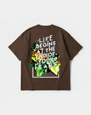 Camiseta Life Begins Big Back Oversize Basic Marron