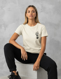 Modelo mide 1,63m y usa talla S