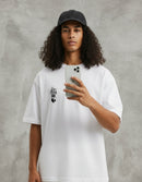 Modelo mide 1,83m y usa talla L