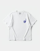 Camiseta Mas Vale Que Corras Pocket Front Oversize Basic Blanco