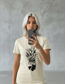 Modelo mide 1,64m y usa talla S