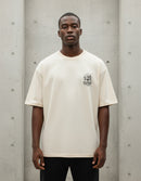 Modelo mide 1,85m y usa talla L