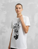 Modelo mide 1,74m y usa talla M