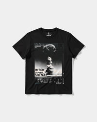 Camiseta Interdimensional Big Front Regular Basic Negro