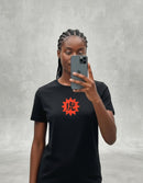 Modelo mide 1,76m y usa talla M