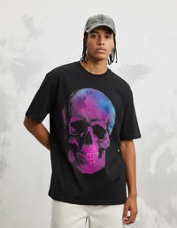 Modelo mide 1,82m y usa talla L