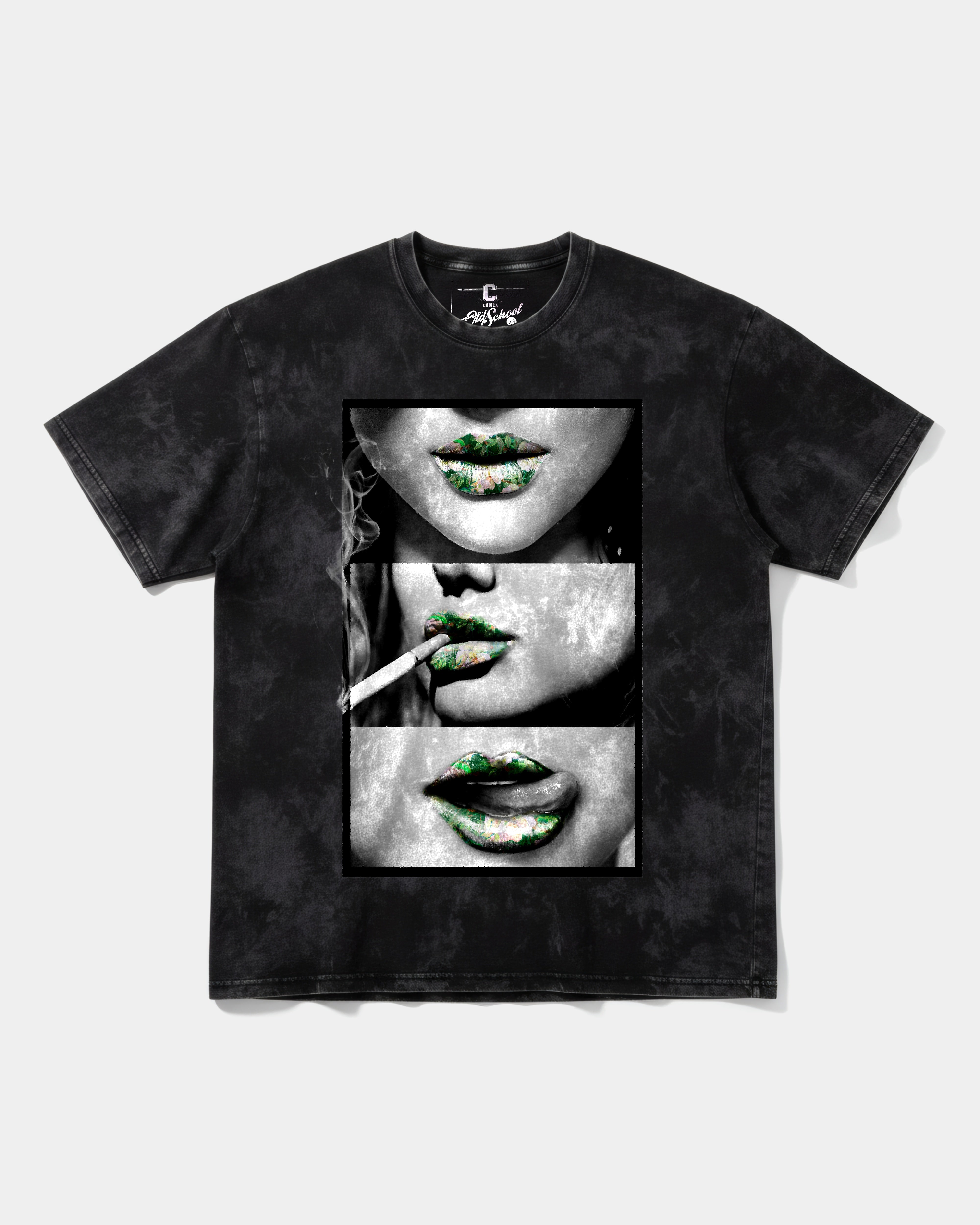 Camiseta Green Kisses Big Front Oversize Acid