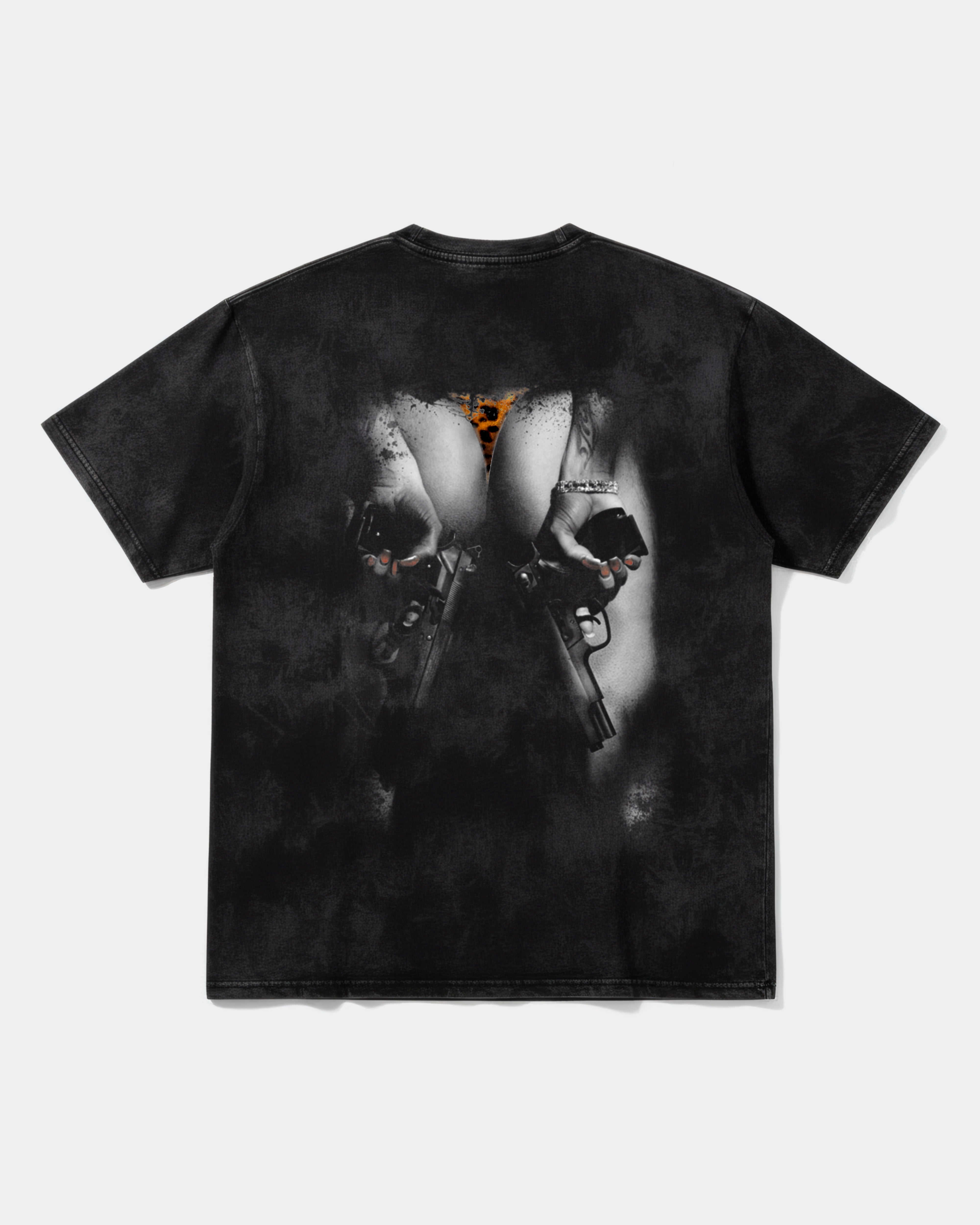 Camiseta Woman Gun Big Back Oversize Acid