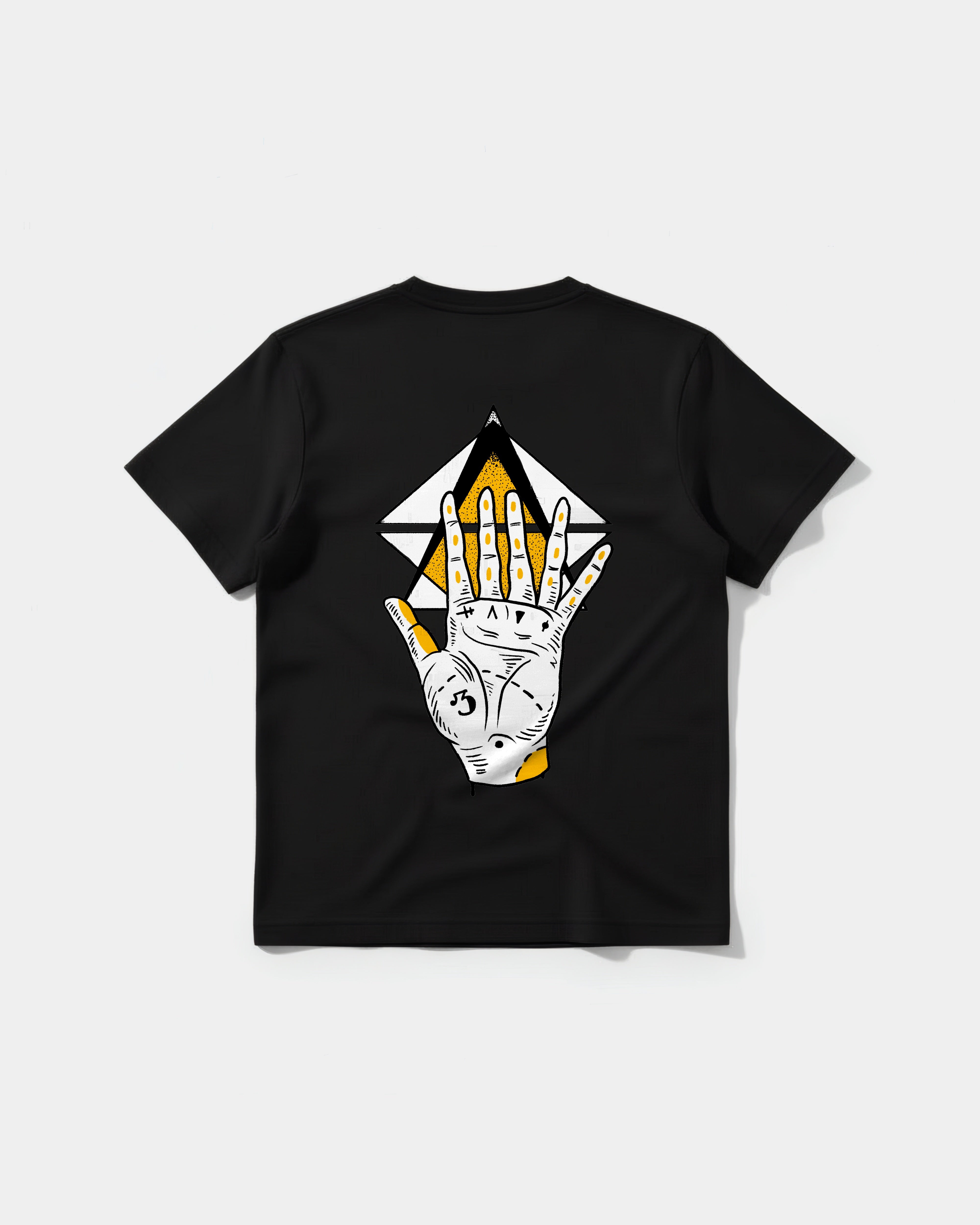 Camiseta Iluminati Hand Big Back Regular Basic