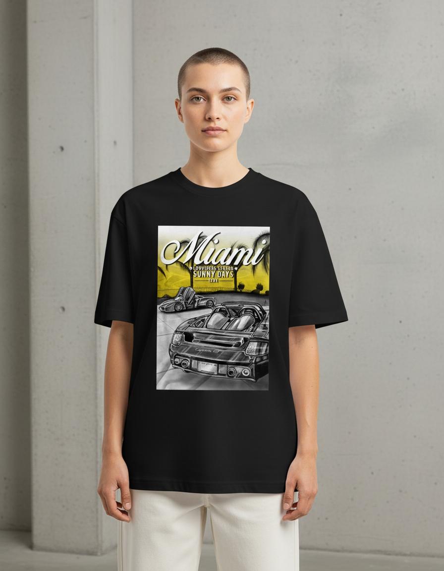 Modelo mide 1,74m y usa talla M