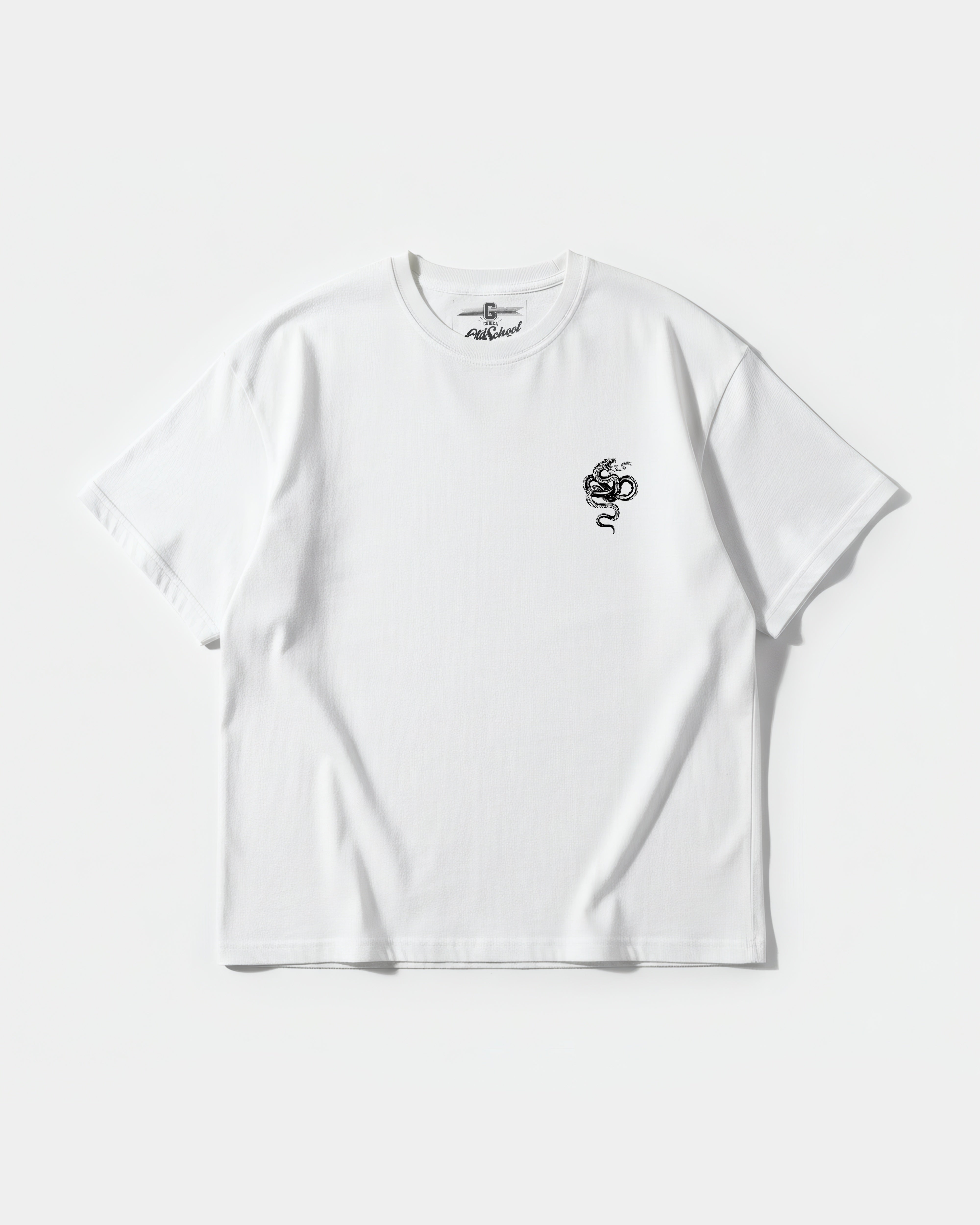 Camiseta Cubica Snake White Pocket Front Oversize Basic Blanco