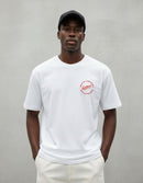 Modelo mide 1,85m y usa talla L