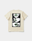 Camiseta Green Kisses Big Back Regular Basic Beige
