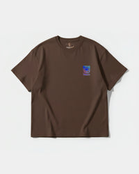 Camiseta Escapando Pocket Front Oversize Basic Marron