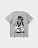 Camiseta Woman And Tattos Big Back Regular Basic Gris
