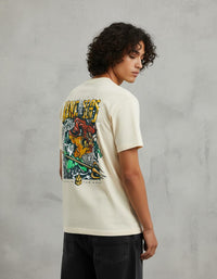 Modelo mide 1,83m y usa talla L