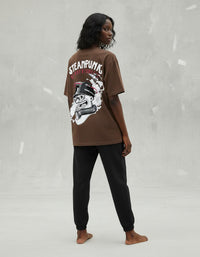 Modelo mide 1,65m y usa talla S
