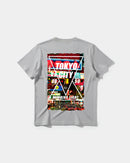 Camiseta Tokyo 2050 Big Back Regular Basic Gris