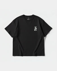 Camiseta Green Kisses Pocket Front Oversize Basic Negro