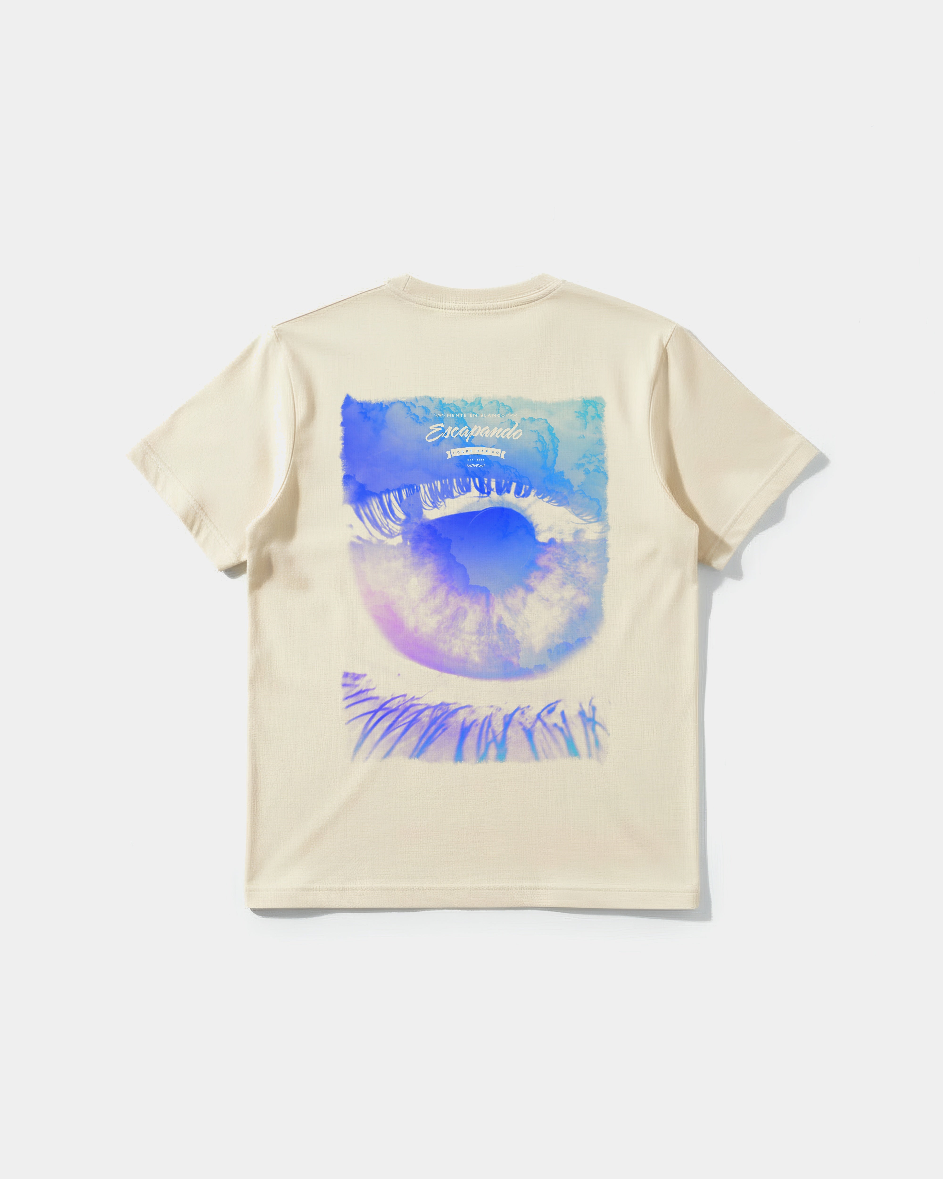 Camiseta Escapando Big Back Regular Basic