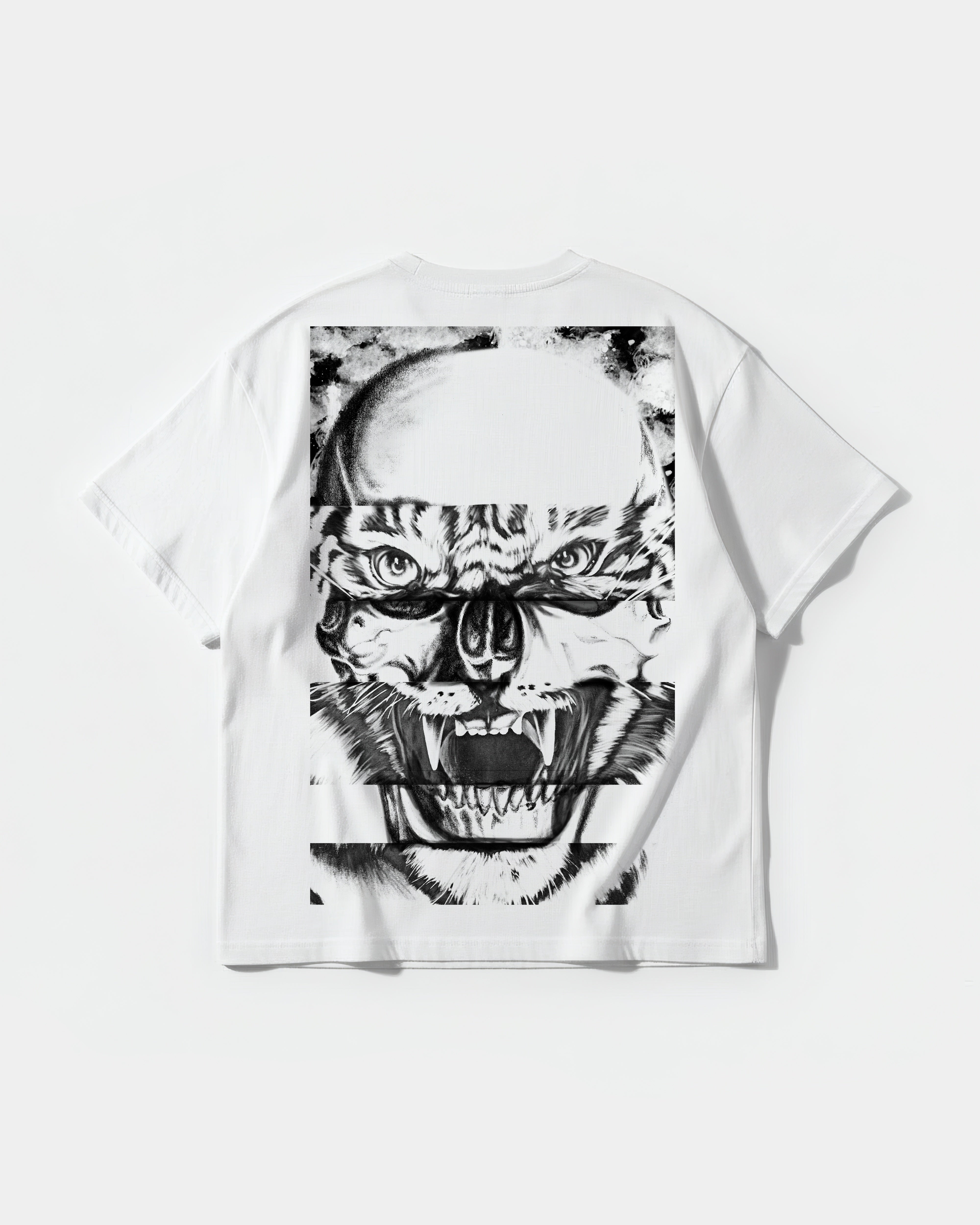 Skull Tiger Pocket Back Oversize Basic T-shirt