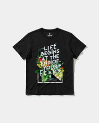 Camiseta Life Begins Big Front Regular Basic Negro
