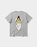 Camiseta Iluminati Hand Big Back Regular Basic Gris