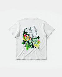 Camiseta Life Begins Big Back Regular Basic Blanco