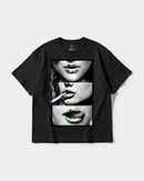 Camiseta Green Kisses Big Front Oversize Basic Negro