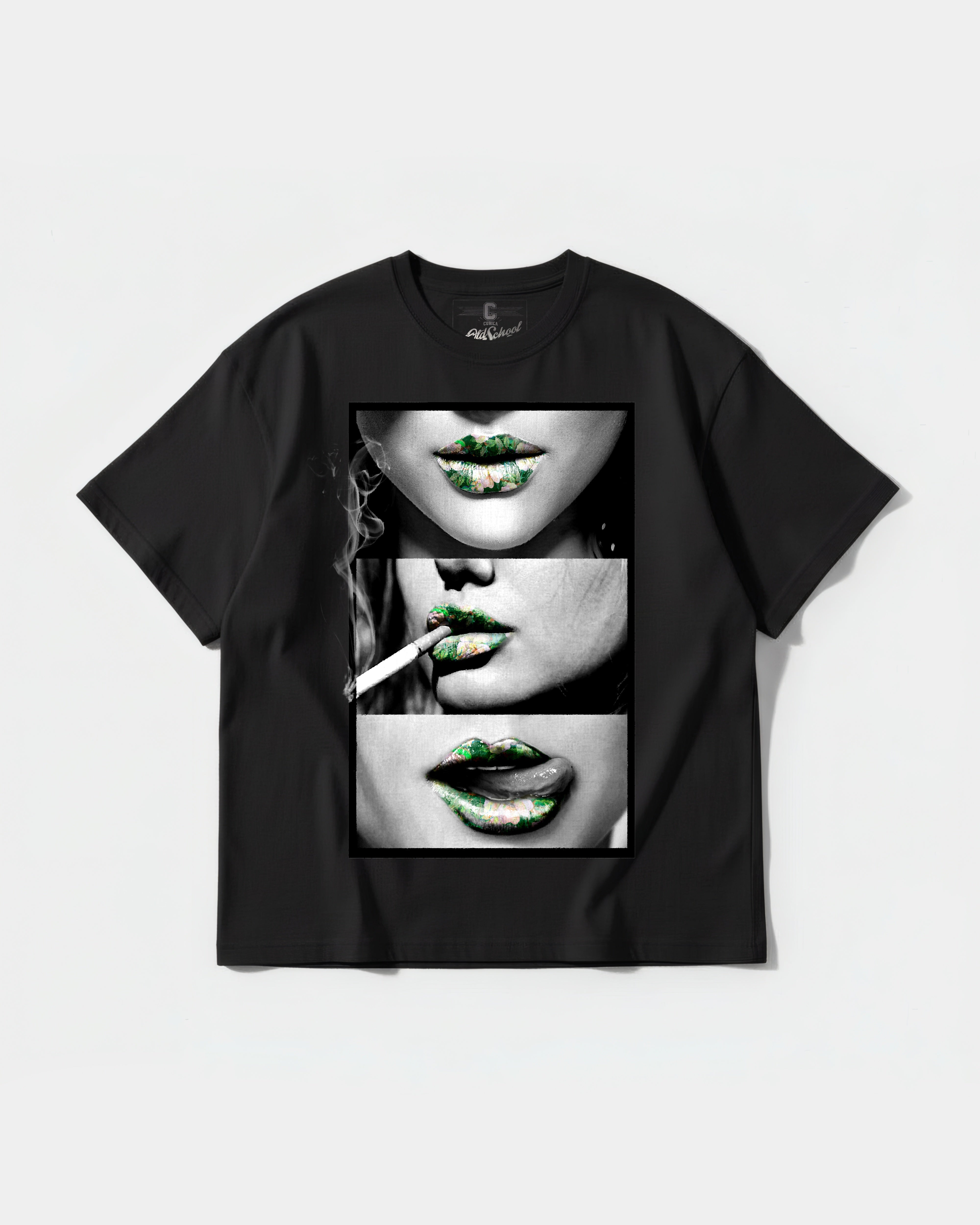 Green Kisses Big Front Oversize Basic T-shirt