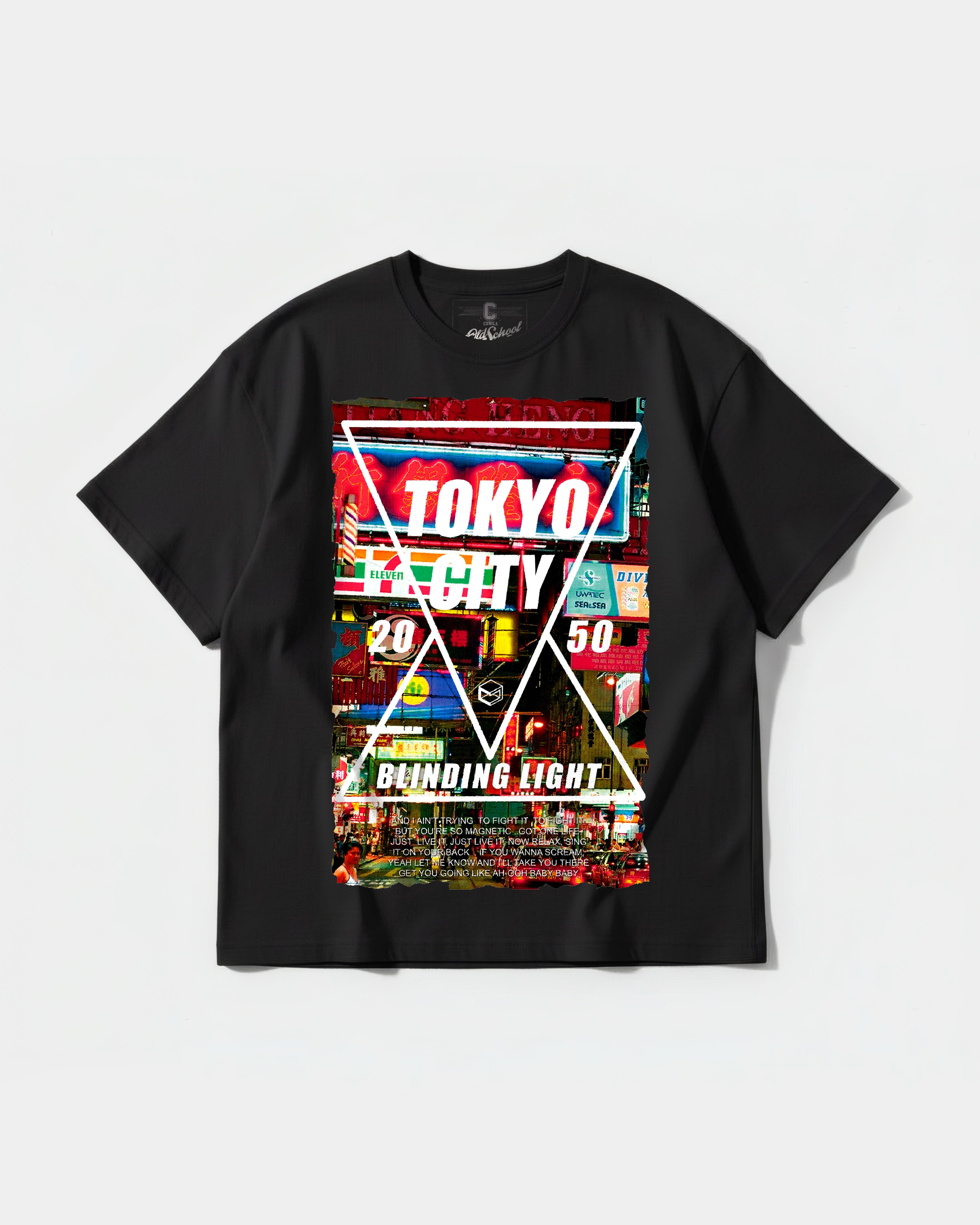 Camiseta Tokyo 2050 Big Front Oversize Basic