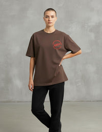 Modelo mide 1,74m y usa talla M