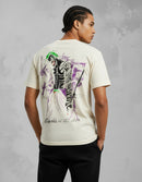 Modelo mide 1,82m y usa talla L