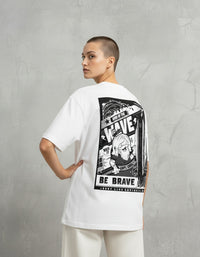 Modelo mide 1,74m y usa talla M